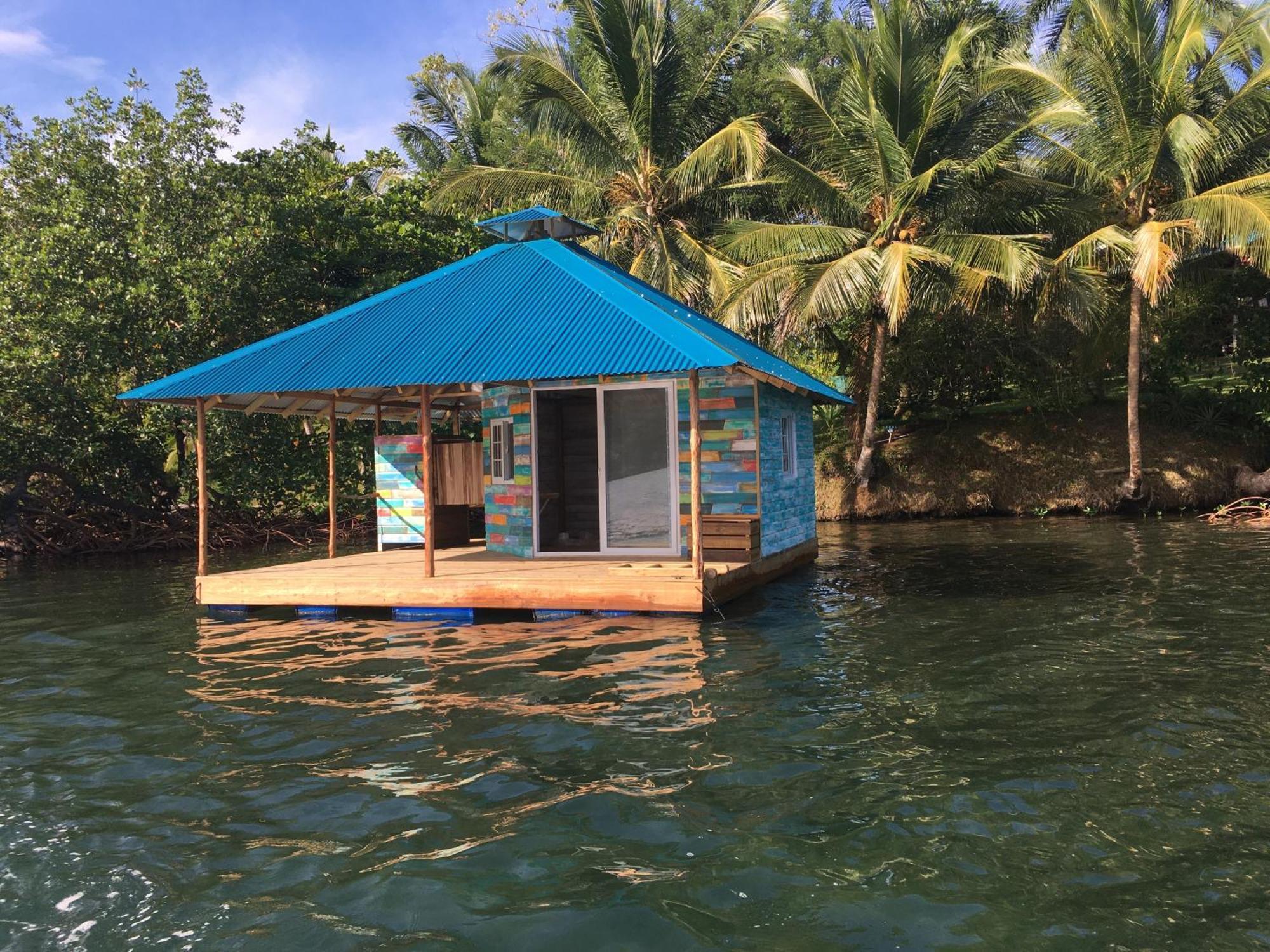 El Toucan Loco floating lodge Tierra Oscura Exterior foto