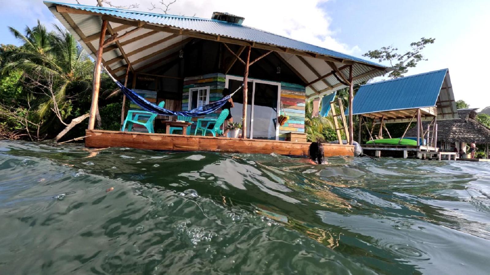 El Toucan Loco floating lodge Tierra Oscura Exterior foto